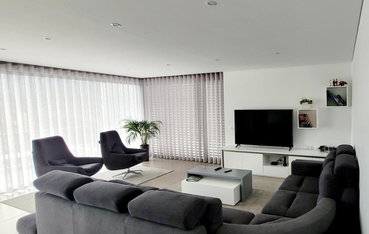 Geresmarinahouseヴィラ エクステリア 写真